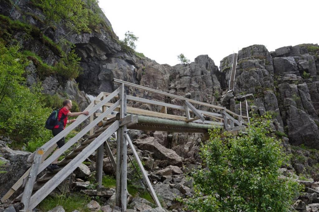 Skjerping Gardshus, Villa Lonevag ภายนอก รูปภาพ